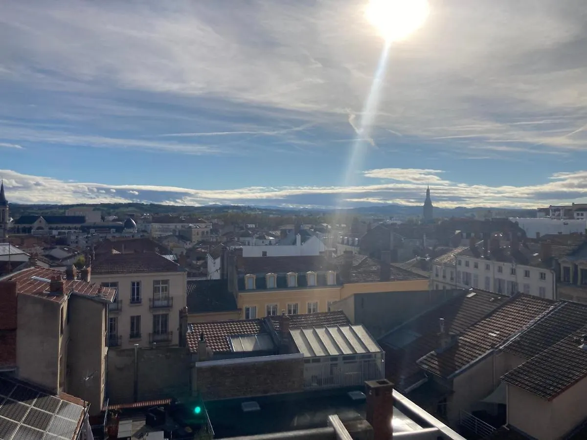 Market Square, Rooftop, 2 Chambres, All Inclusive 0*, Roanne France