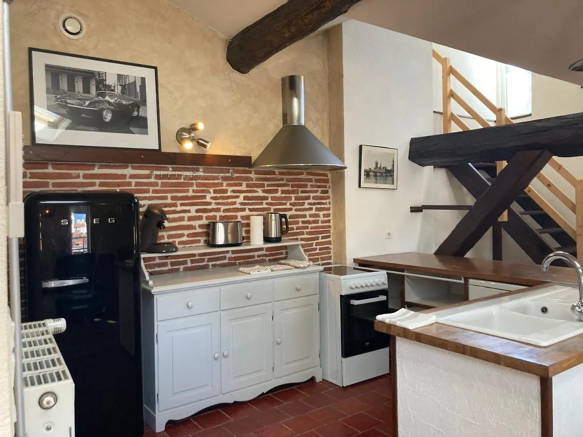 Market Square, Rooftop, 2 Chambres, All Inclusive Apartment Roanne